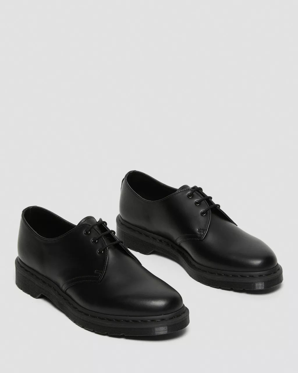 Dr. Martens Unisex 1461 Mono 3-Eye Shoe Smooth Leather Black - Good Condition