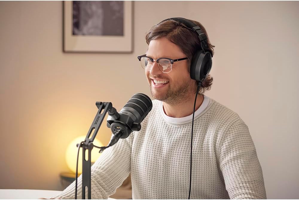 RØDE PodMic USB – Dynamic Broadcast Microphone with USB-C & XLR - Excellent Condition (USB cable missing)