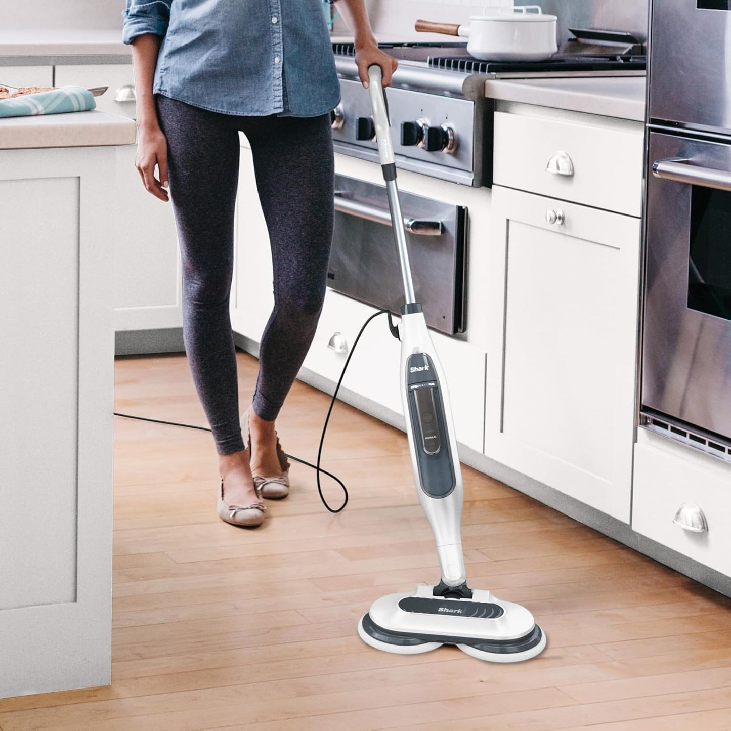 Shark Steam & Scrub Automatic Steam Mop, Hard Floor Cleaner & Steamer - Excellent Condition